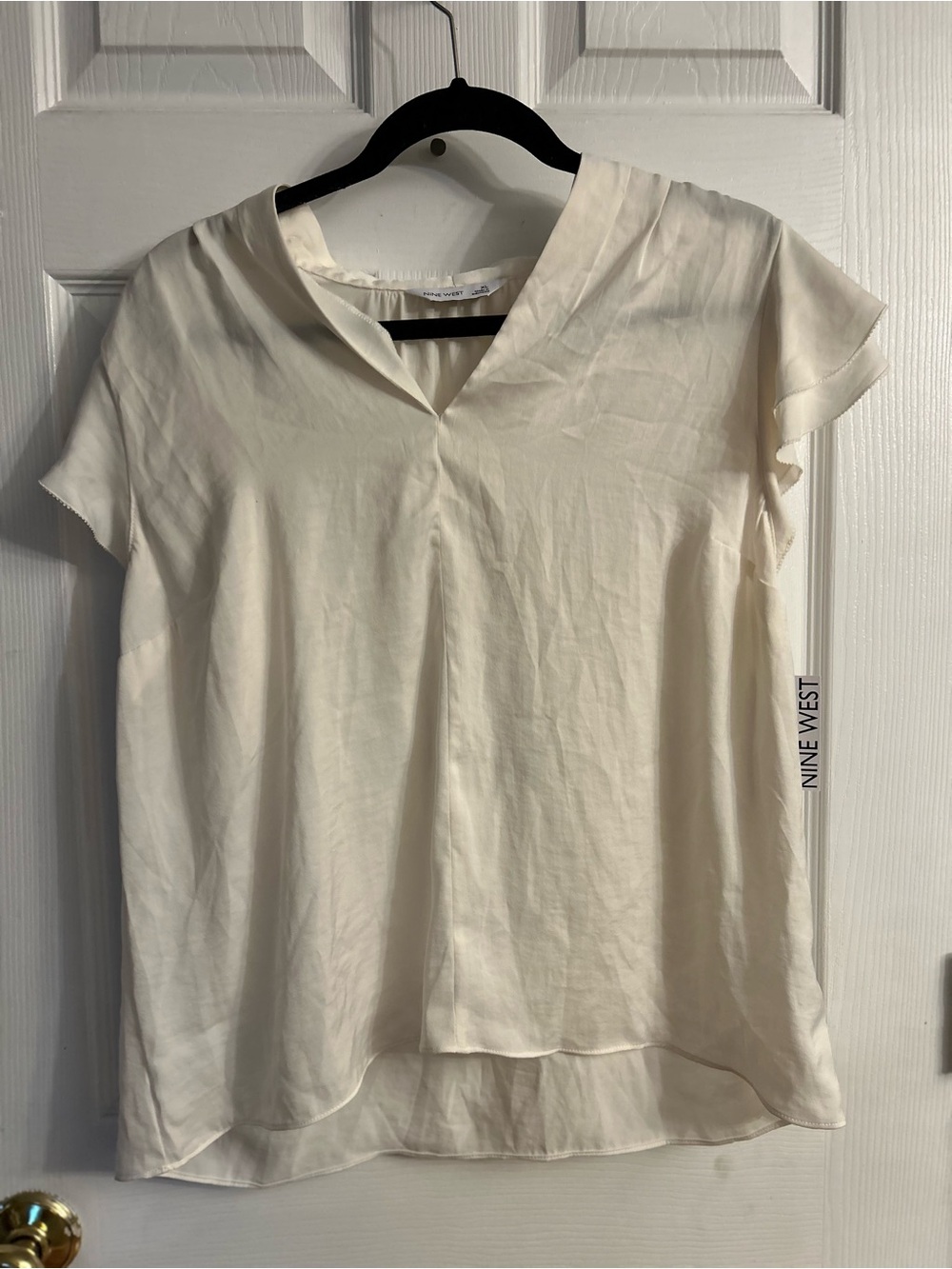 Nine West Cream Short Sleeve Split-Neck Blouse